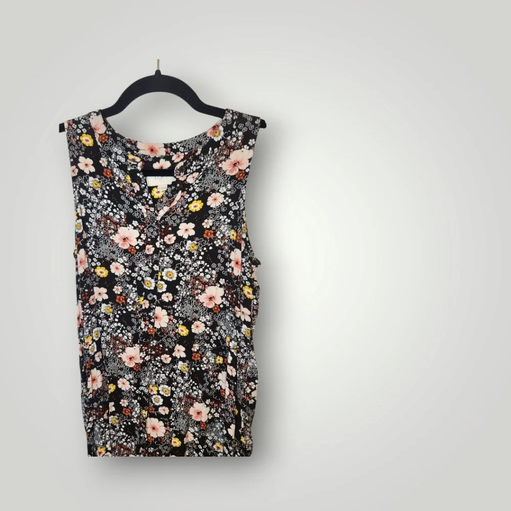 Ann Taylor Loft Size Petite XS  Woman's Black Floral Casual Shift Dress